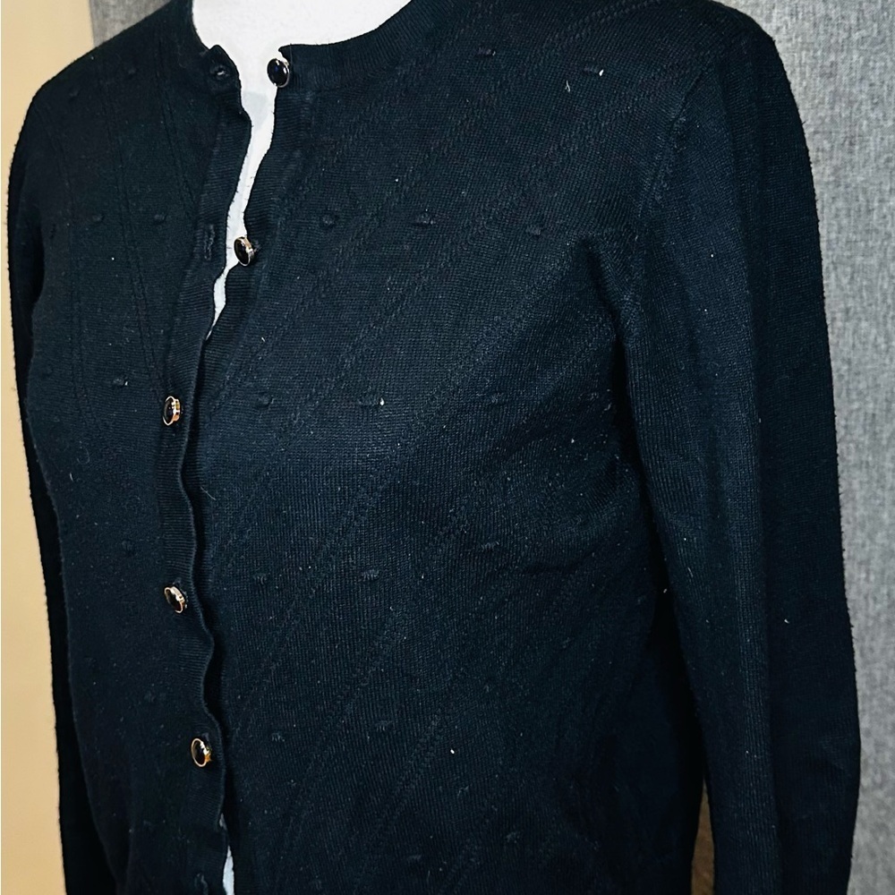 Elegant Black Button-Up Women's Cardigan - Picture 6 of 11